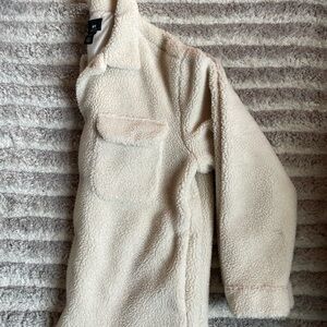 H&M Cream Fleece/Sherpa Lightweight Jacket